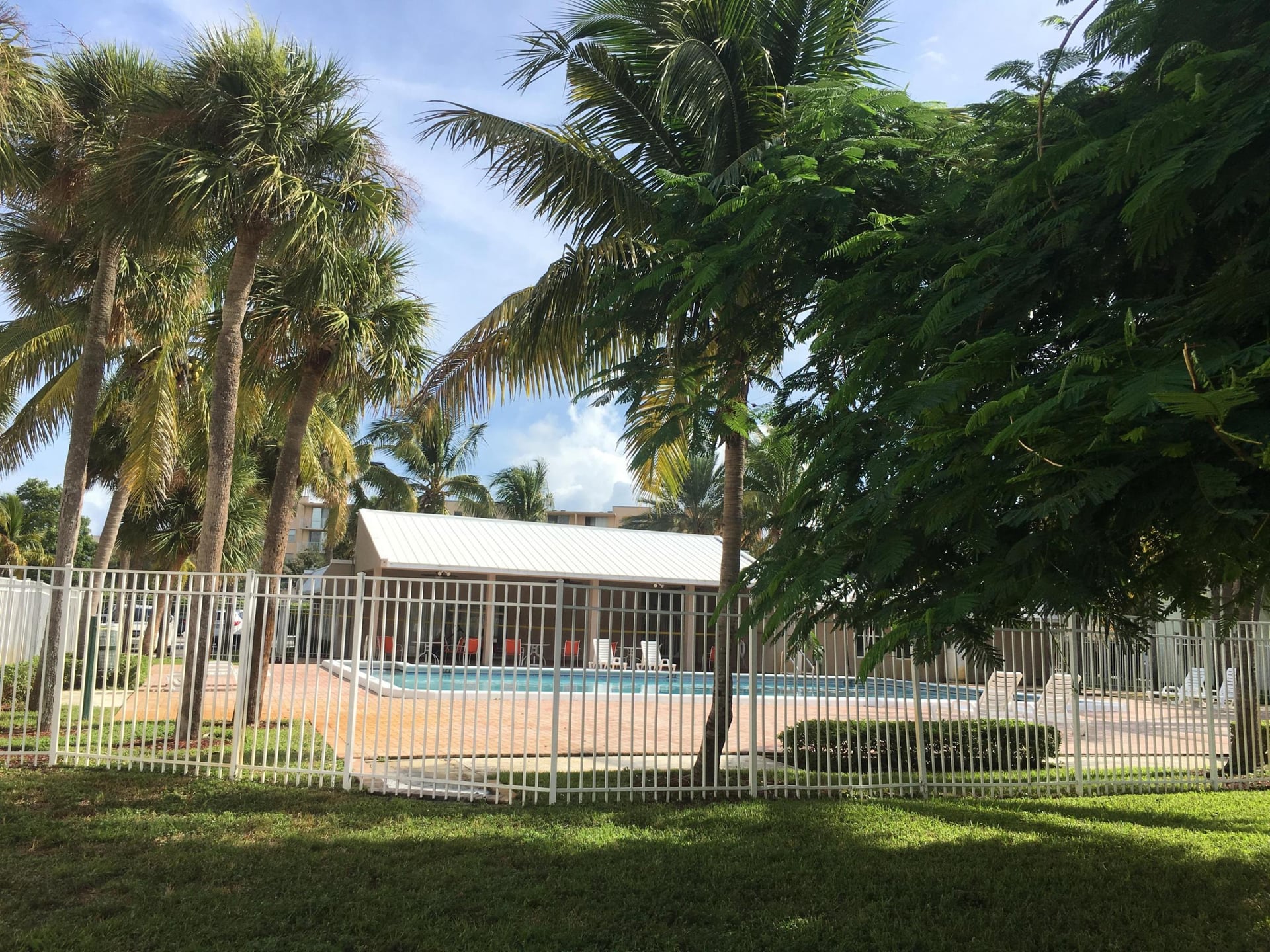 Unit 211 photo 23