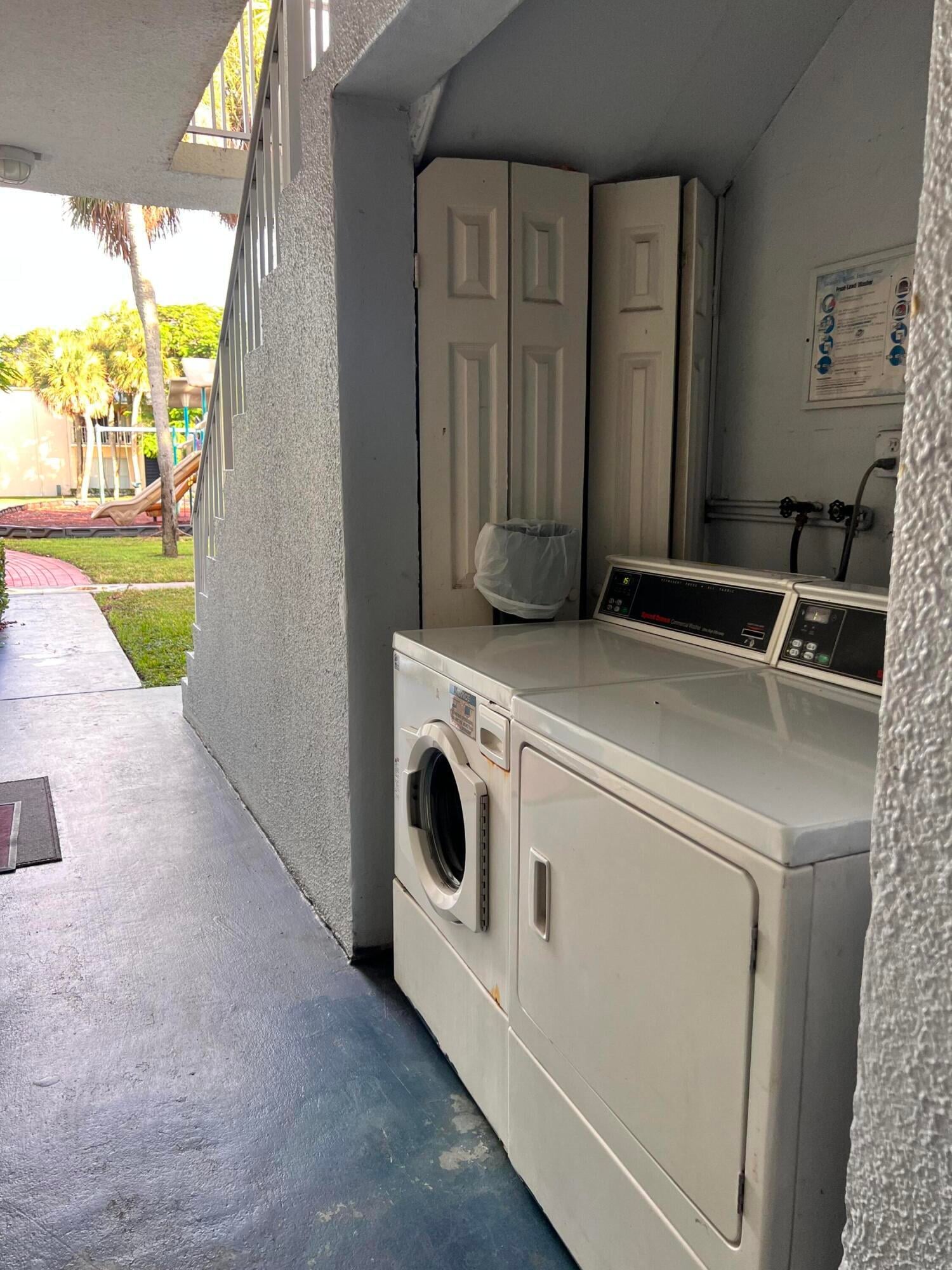 Unit 211 photo 30