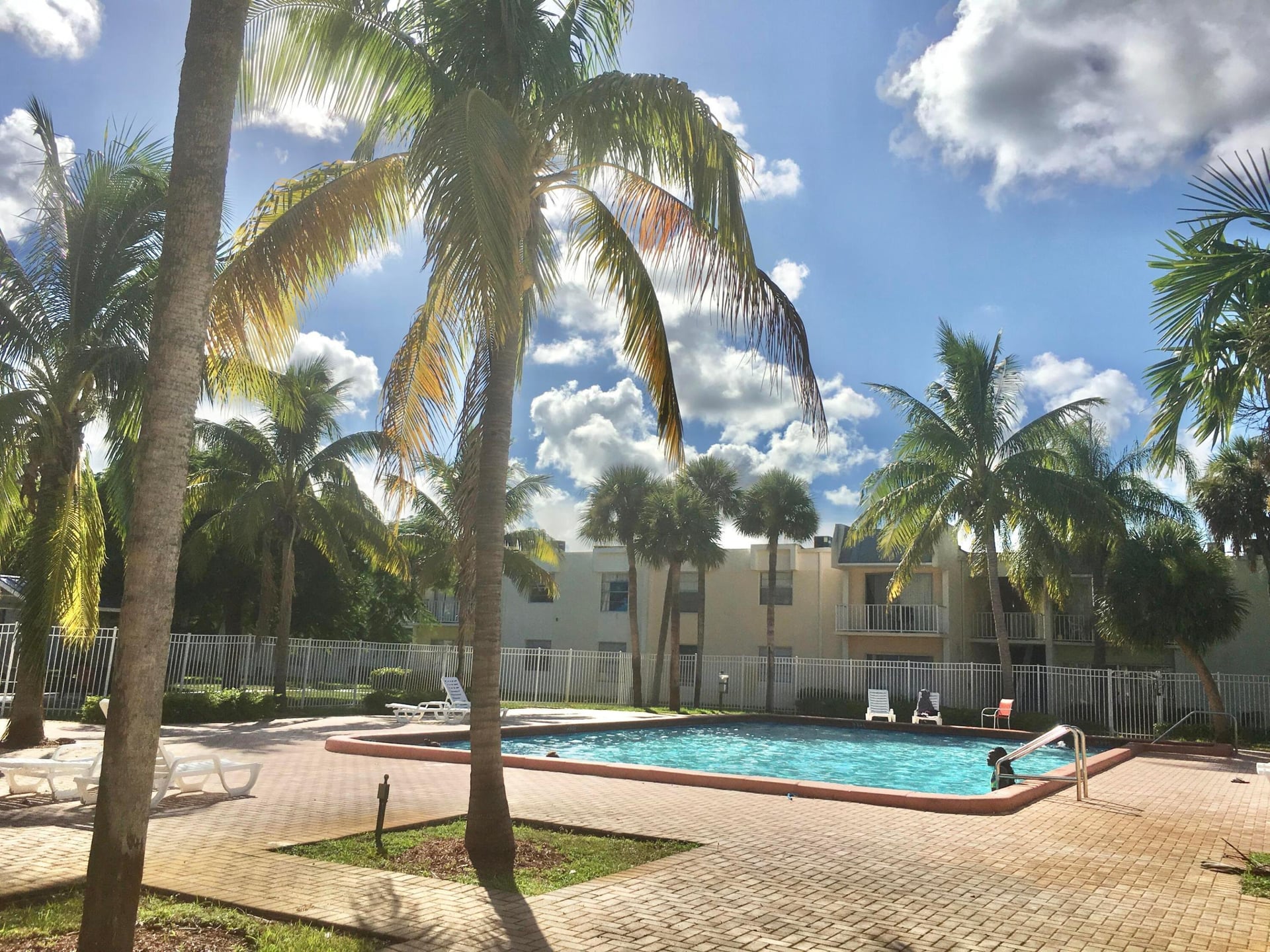 Unit 211 photo 45