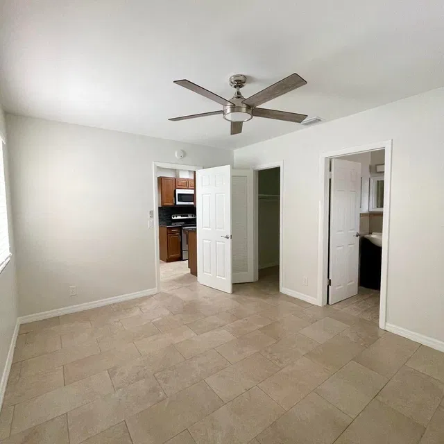 Downtown West Palm Beach Unit B photo 10