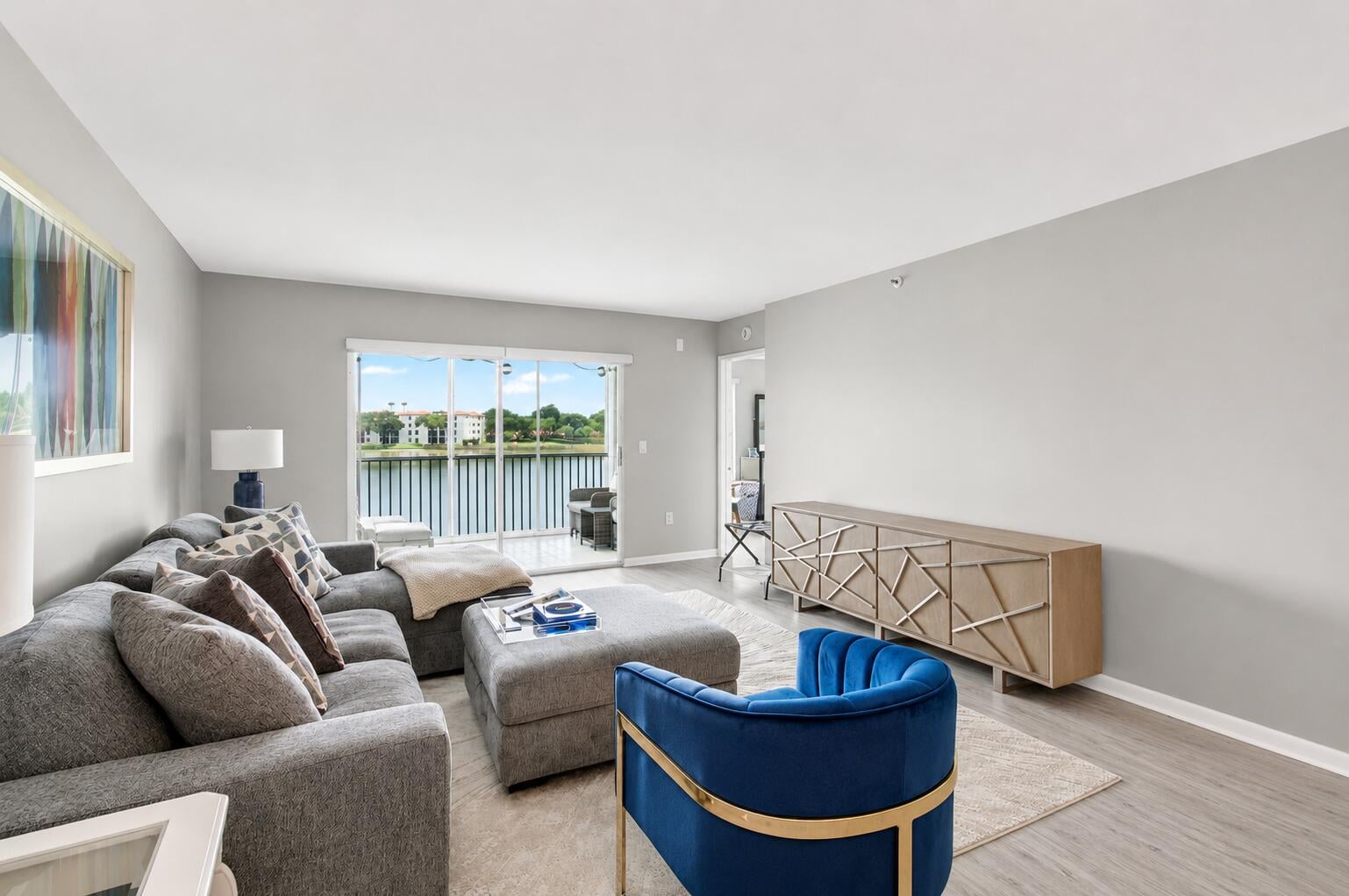 Unit 210 photo 11