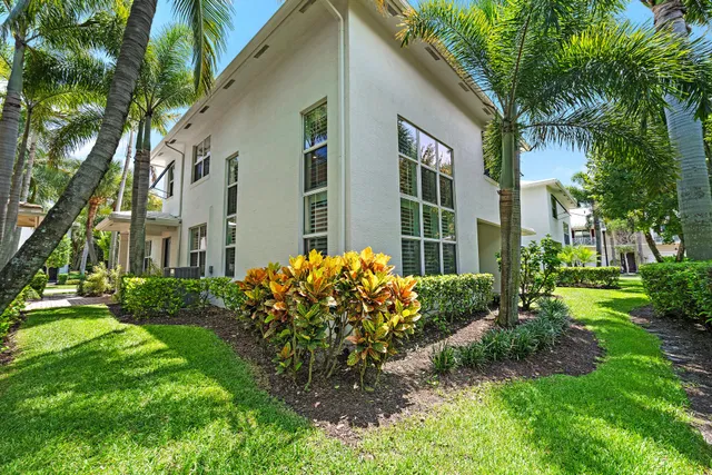  Residence photo 21