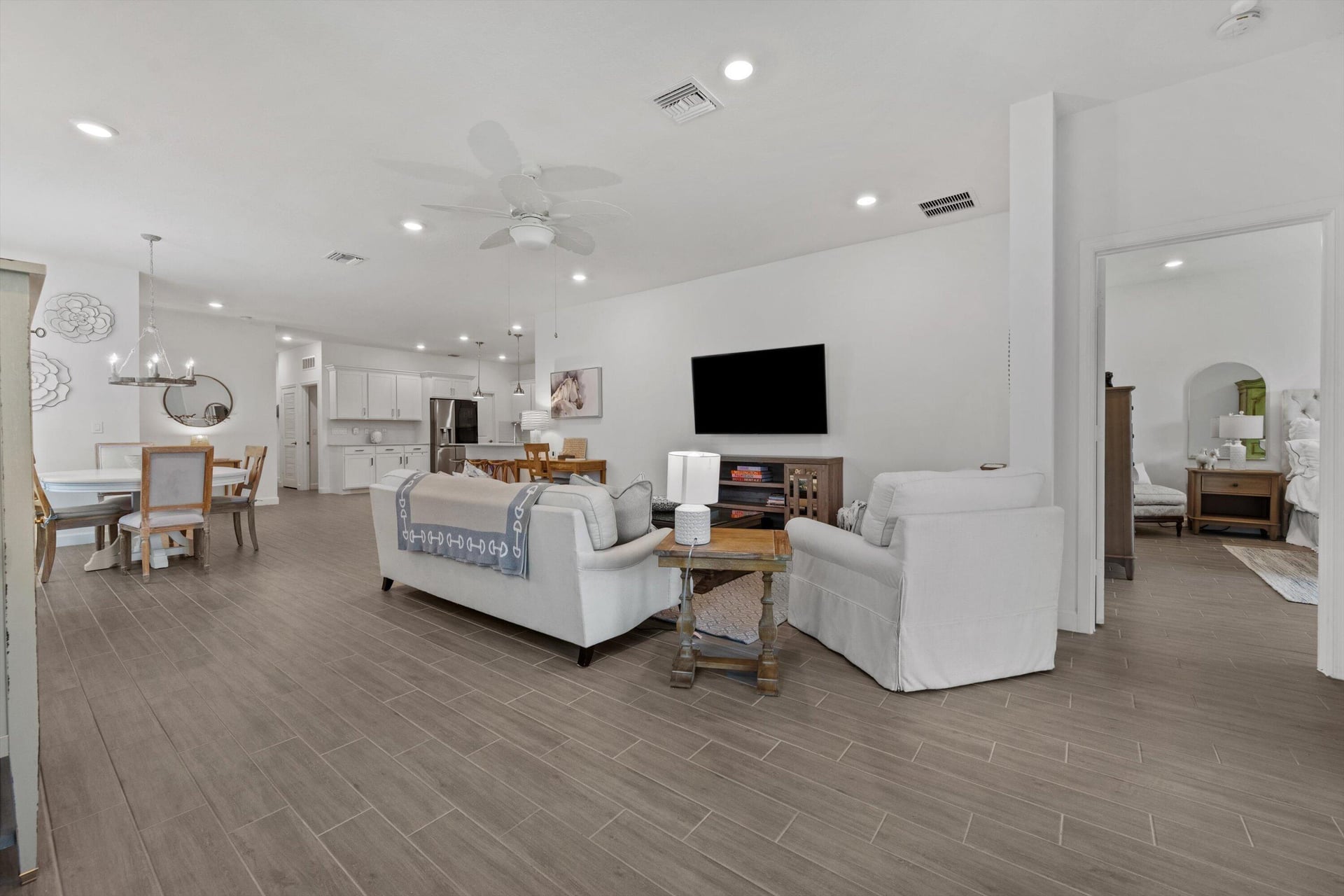 Residence photo 18