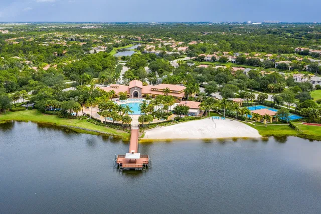 Evergrene Palm Beach Gardens Residence photo 26