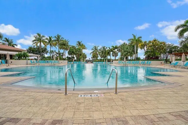 Evergrene Palm Beach Gardens Residence photo 30