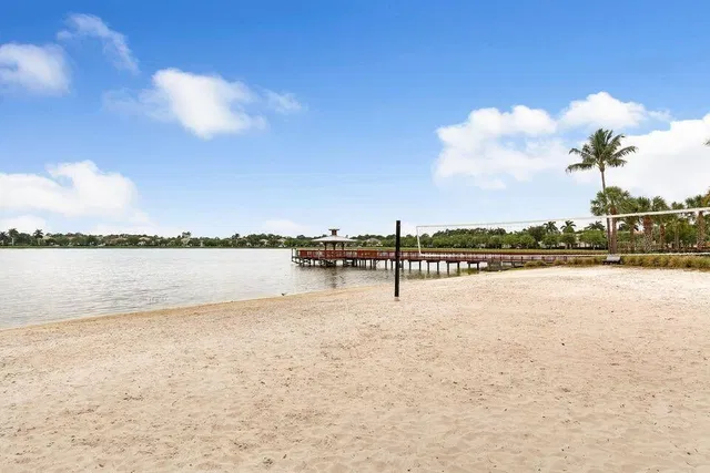 Evergrene Palm Beach Gardens Residence photo 35