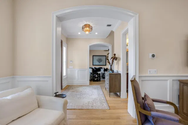  Residence photo 17