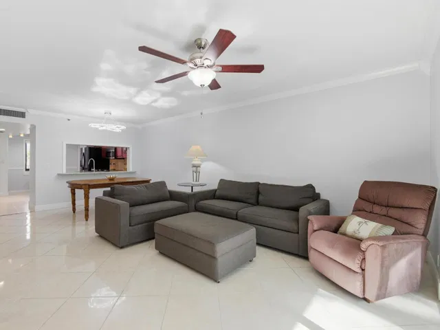  Unit 308 photo 20