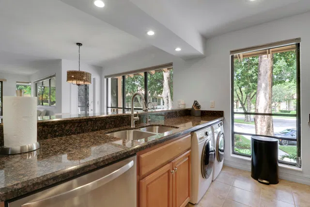 PGA National Palm Beach Gardens Residence photo 13