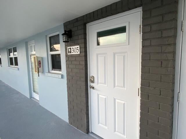 Unit 305 photo 3