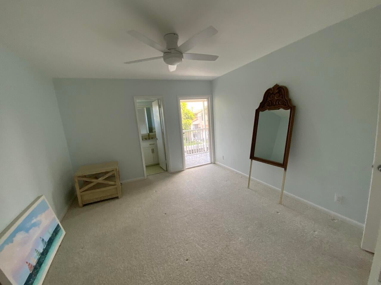 Unit 305 photo 20