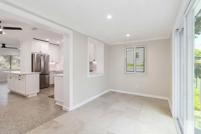 West Palm Beach Residence photo 11
