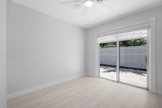 Residence photo 30