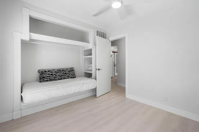 Residence photo 31
