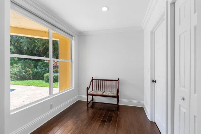 Residence photo 15