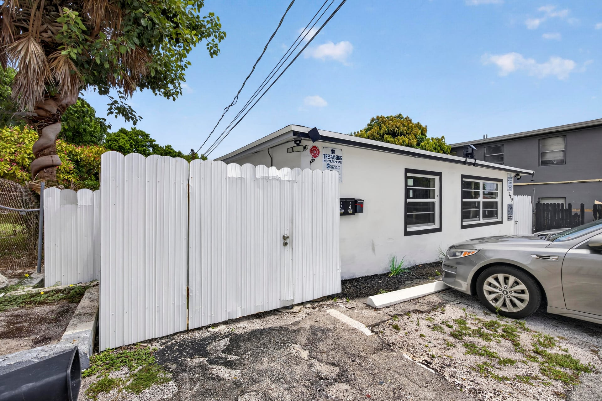  Residence photo 5