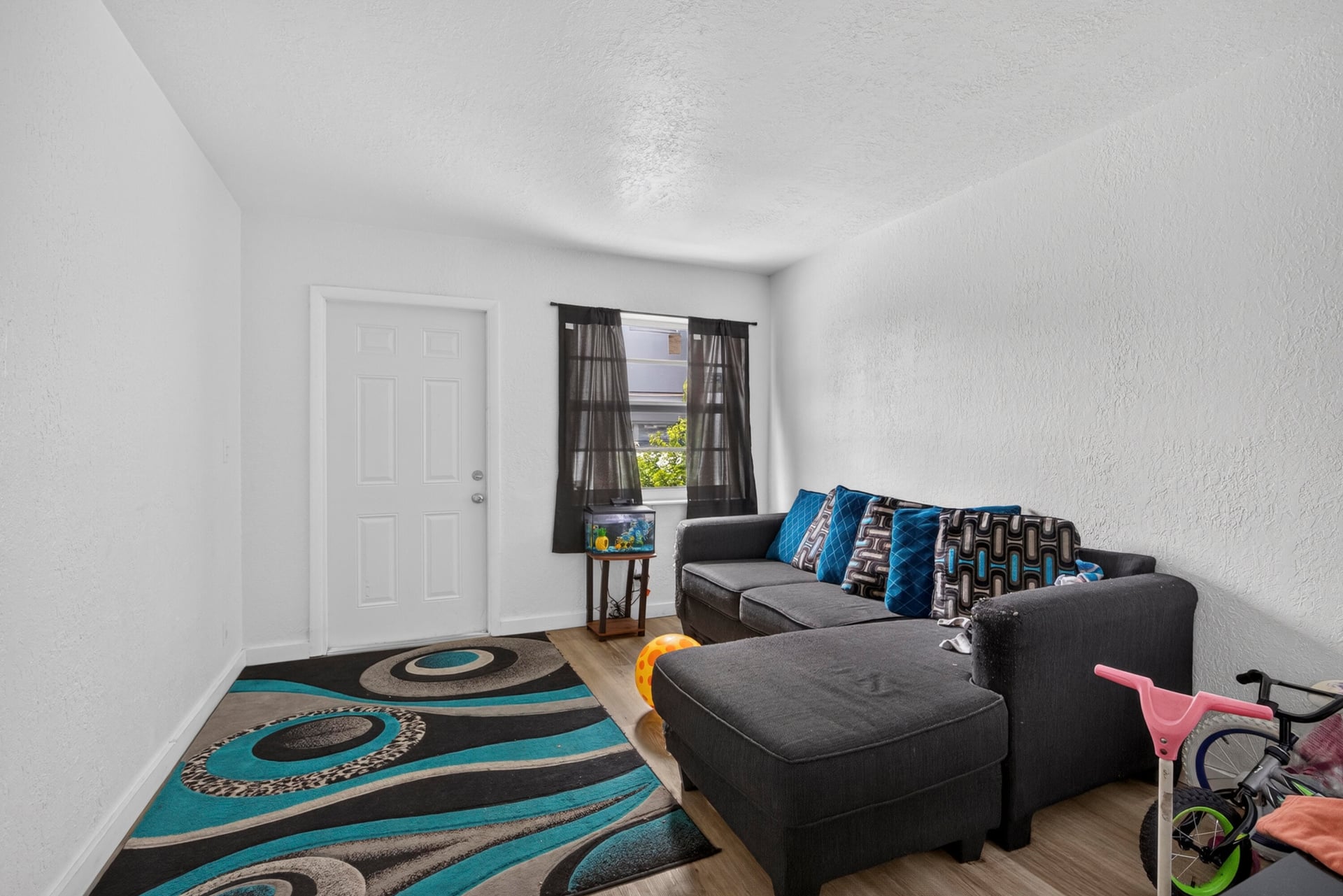  Residence photo 60