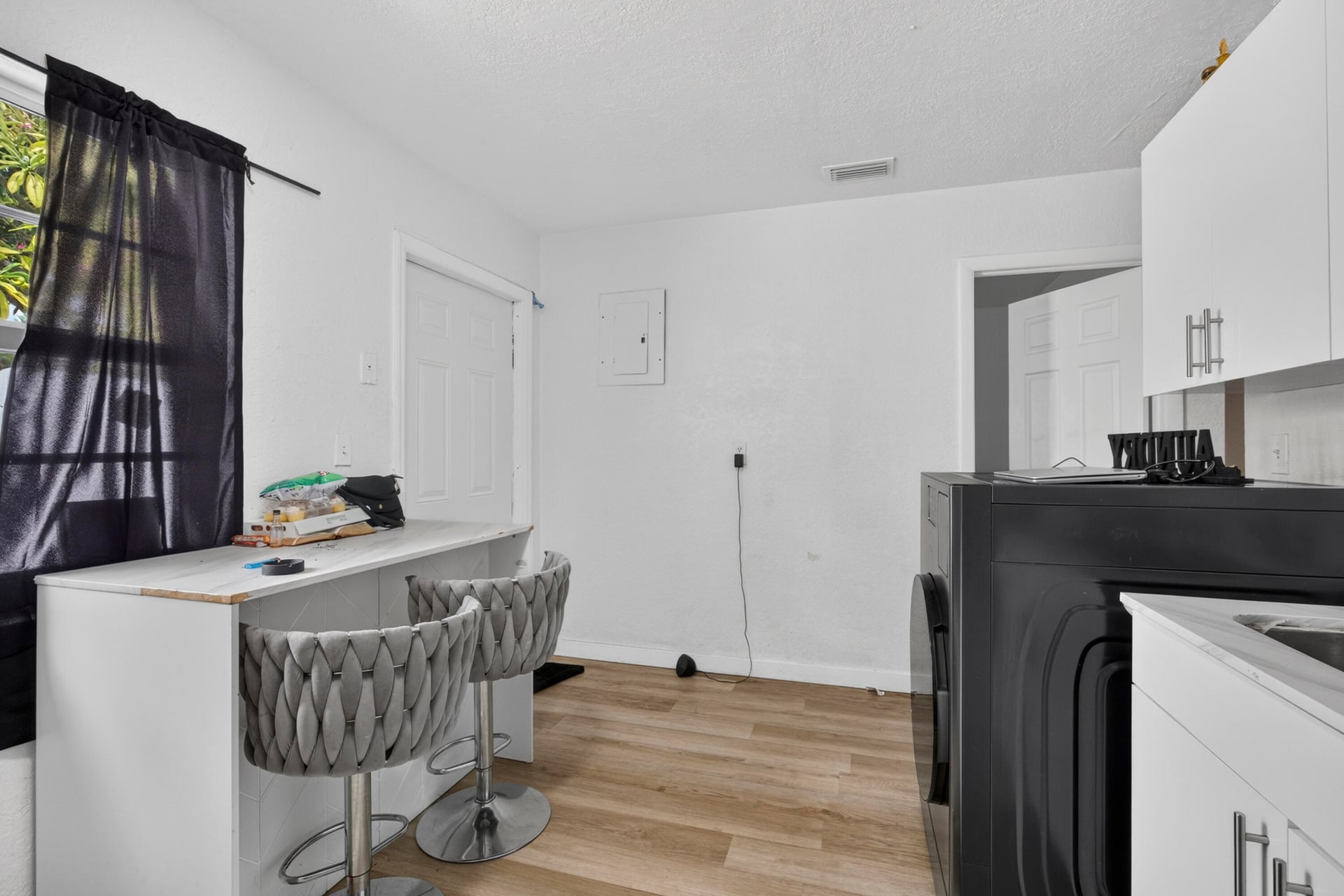  Residence photo 64
