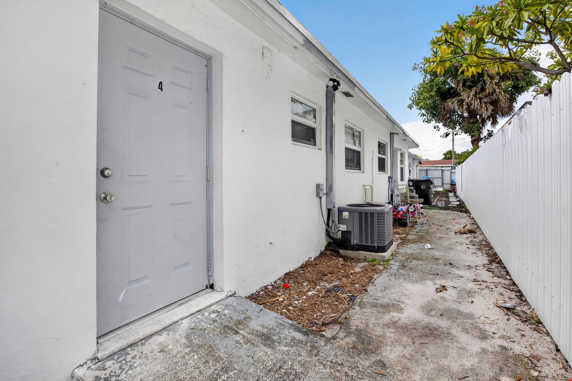  Residence photo 69