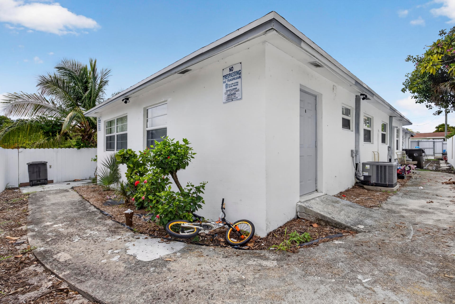  Residence photo 70