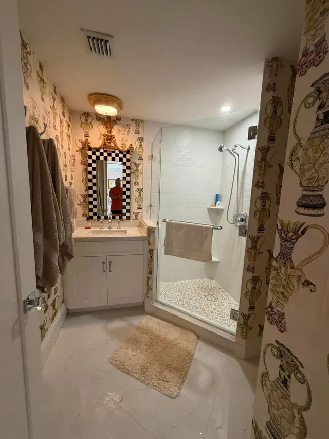 One City Plaza Unit 1508 photo 20