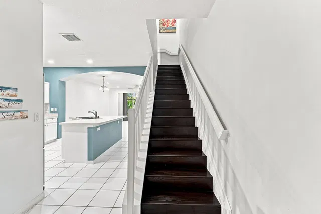 Residence photo 5
