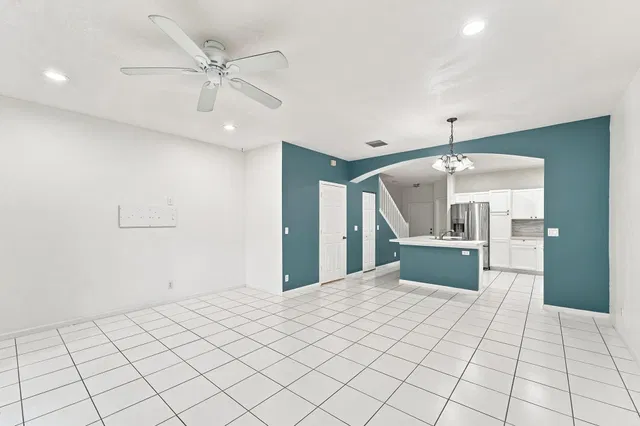 Residence photo 9