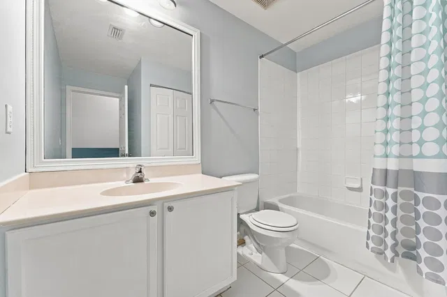 Residence photo 18