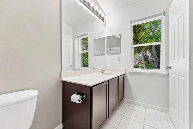 Residence photo 25