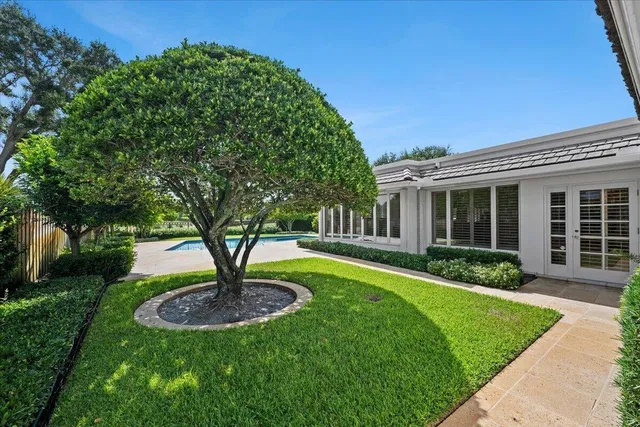  Residence photo 4
