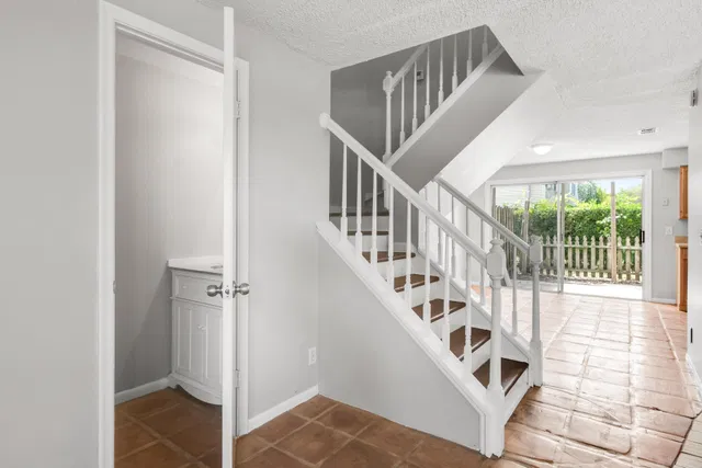  Residence photo 7