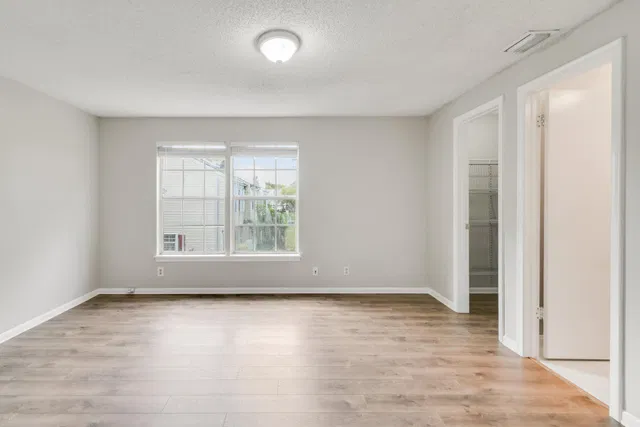  Residence photo 23