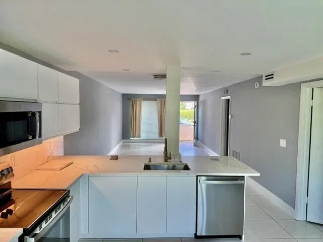Boca Raton Unit 1070 photo 6