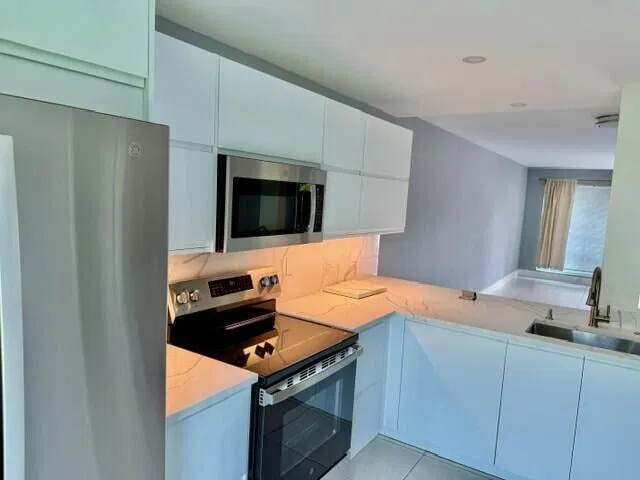 Boca Raton Unit 1070 photo 8