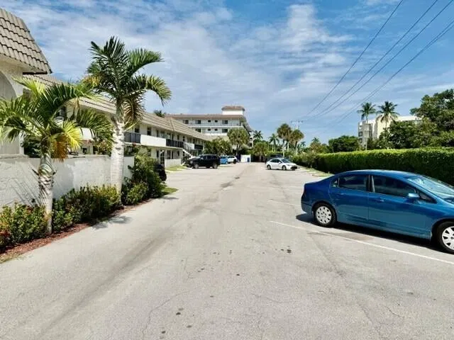 Boca Raton Unit 1070 photo 29