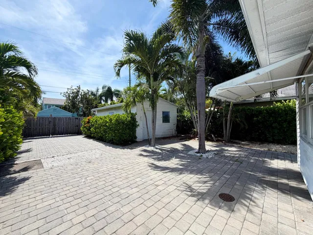 Residence photo 31