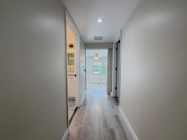 Residence photo 41