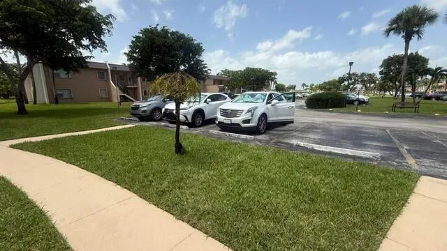  Unit 145 photo 32