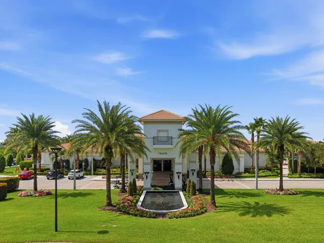 Residence photo 54