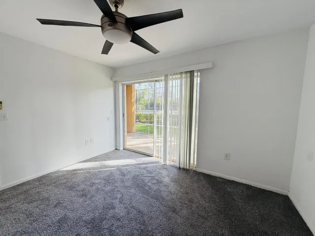 Unit 1706 photo 6