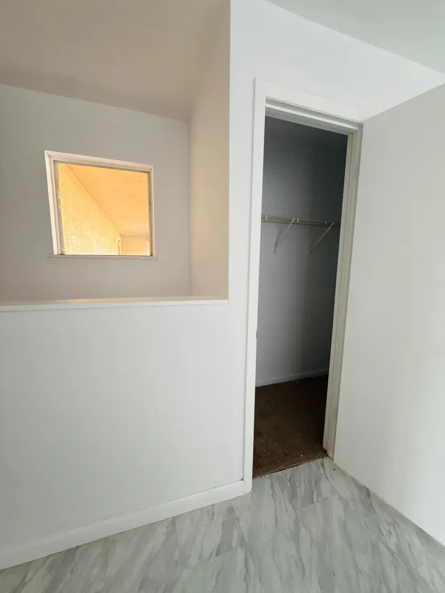 Unit 1706 photo 18