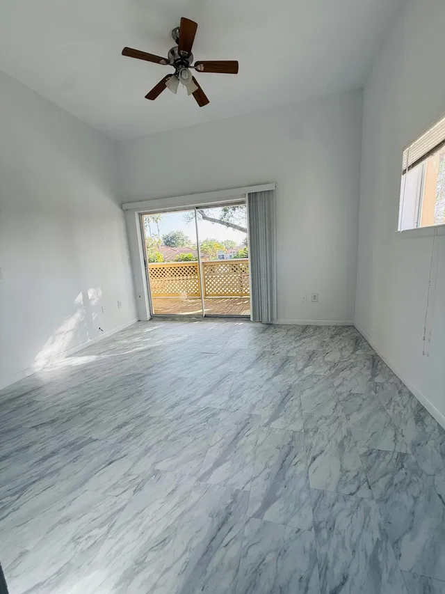 Unit 1706 photo 20