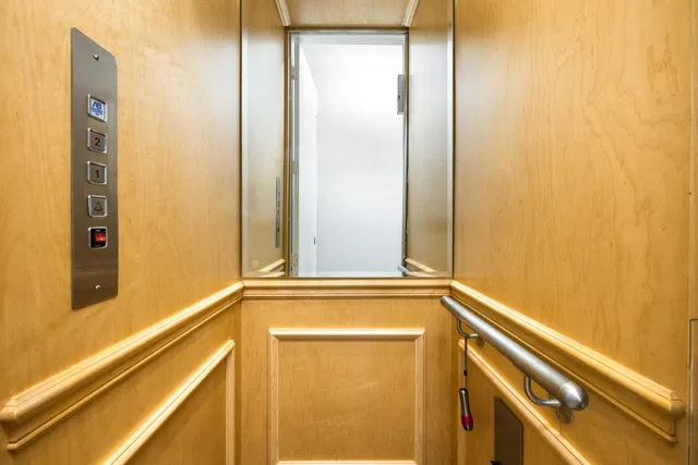 Residence photo 50