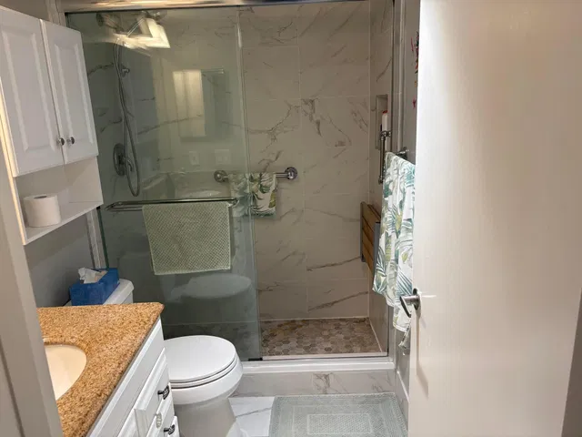  Residence photo 9