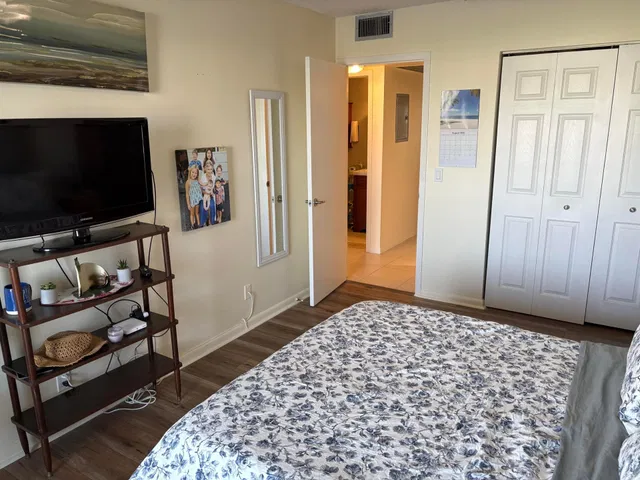  Residence photo 14