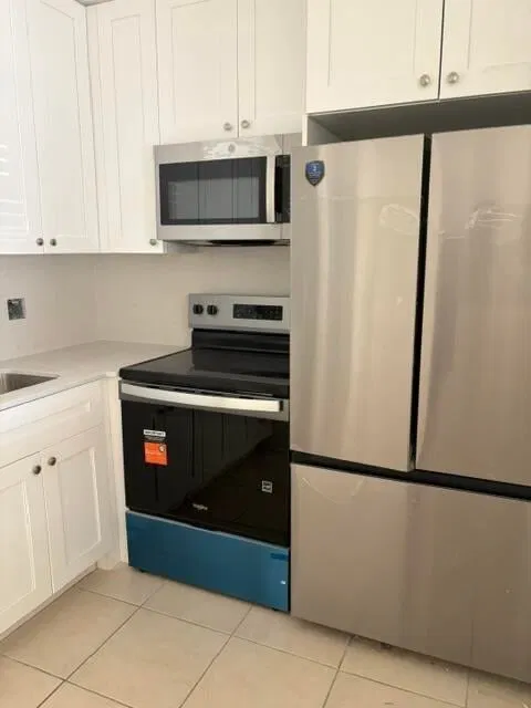 Unit F-230 photo 3