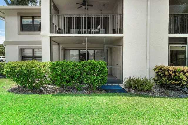 Eastpointe Country Club Unit 106 photo 24