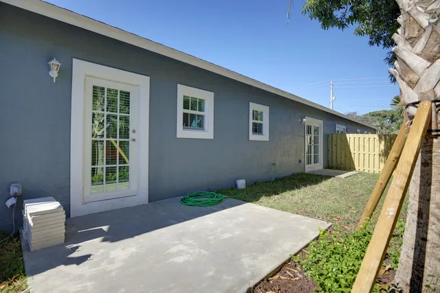 Residence photo 11