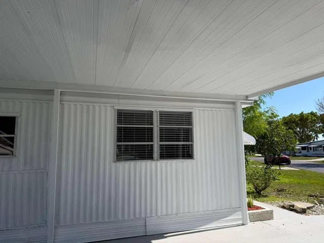 Residence photo 5