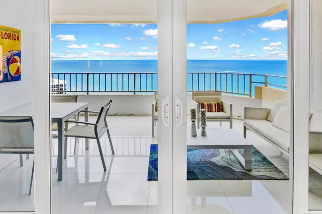 500 S Ocean Boca Unit 2207 photo 7